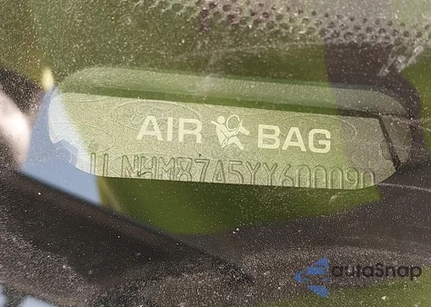 2000 Lincoln Ls V8 Auto z USA, uszkodzony, nr VIN 1LNHM87A5YY600090